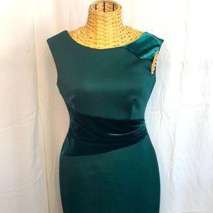 Vince Camuto Emerald Green floor length dress US10